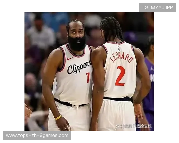 哈登关键时刻送出妙传，队友命中制胜一球